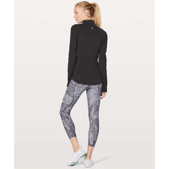 Lululemon Run 1/2 Zip Black Reflective Long Sleeve Black 4 NWOT - Picture 4 of 12